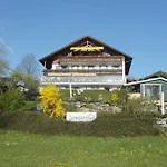 Dreimaederlhaus - Vegetarische Boutique Guest house 4*