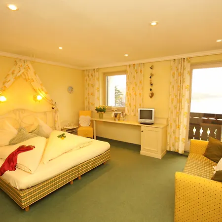 Gasthuis Dreimaederlhaus - Vegetarische Boutique 4*