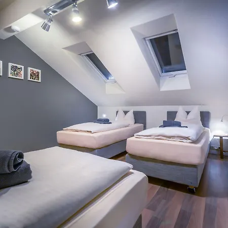 Gasthuis Dreimaederlhaus - Vegetarische Boutique