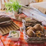 Gasthof Dreimäderlhaus - Vegetarische Boutique 4*