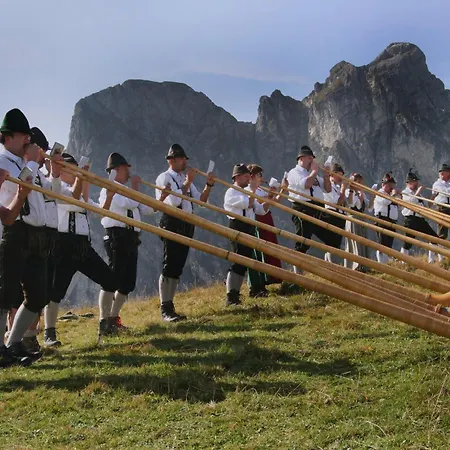 Dreimaederlhaus - Vegetarische Boutique Фюссен