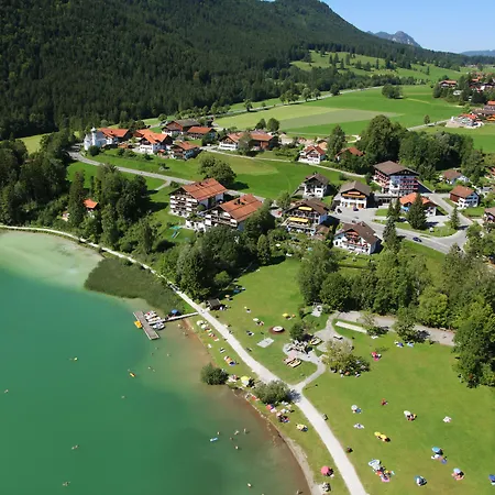 Gasthuis Dreimaederlhaus - Vegetarische Boutique 4*