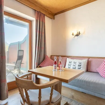 Dreimäderlhaus - Vegetarische Boutique 4* Füssen