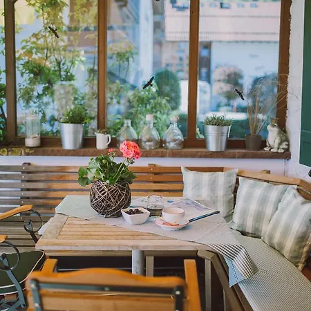 Гостевой дом Dreimaederlhaus - Vegetarische Boutique 4*