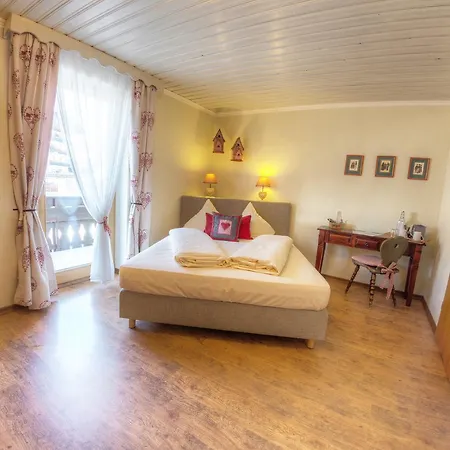 Casa de hóspedes Dreimaederlhaus - Vegetarische Boutique 3*
