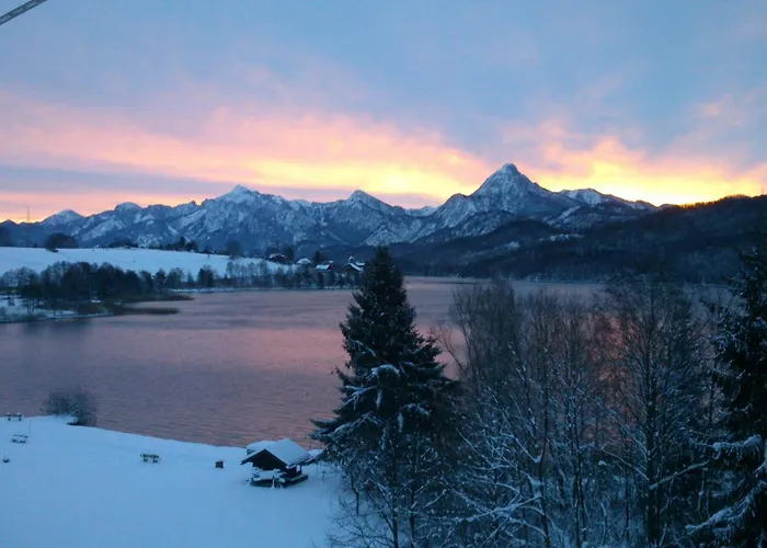 招待所 Dreimaederlhaus - Vegetarische Boutique