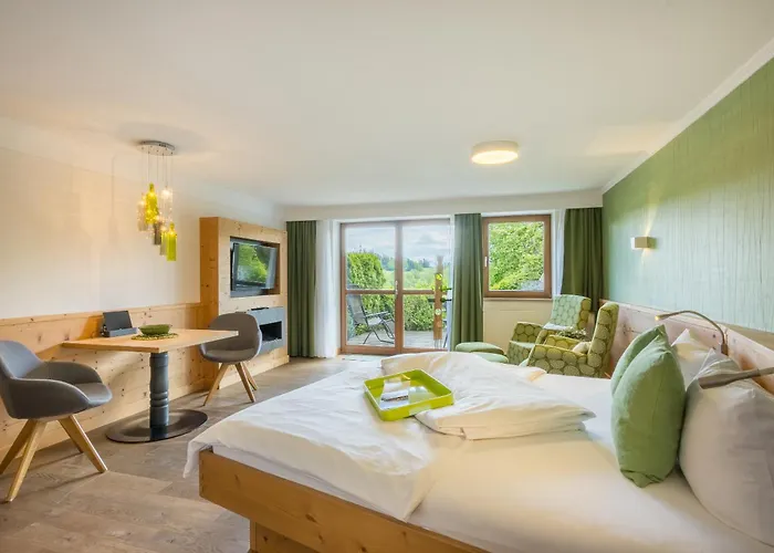 招待所 Dreimaederlhaus - Vegetarische Boutique 福森