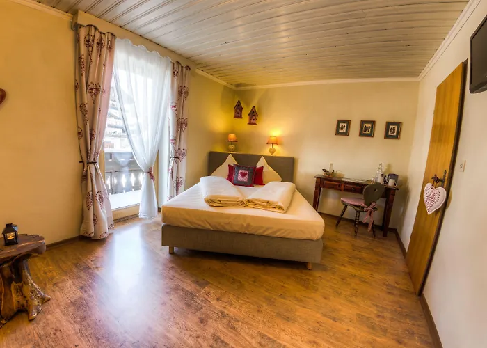 Gasthuis Dreimaederlhaus - Vegetarische Boutique