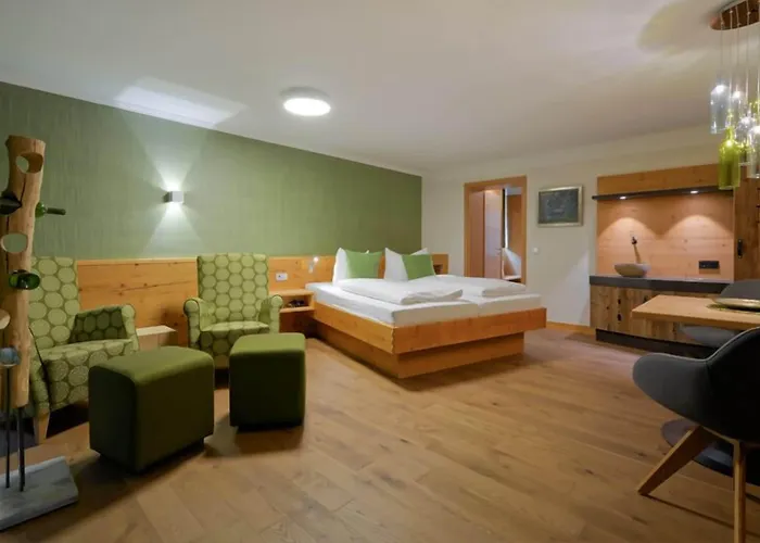 Gasthuis Dreimaederlhaus - Vegetarische Boutique